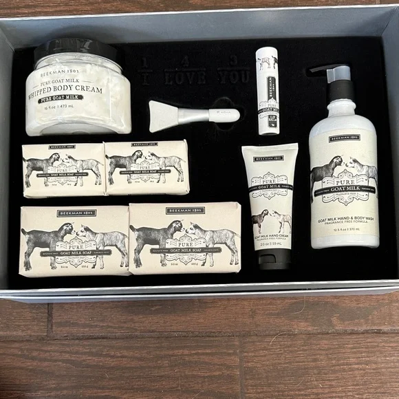 Beekman 1802 Gray and Red Gift Box